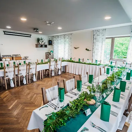 Hotel Zubr