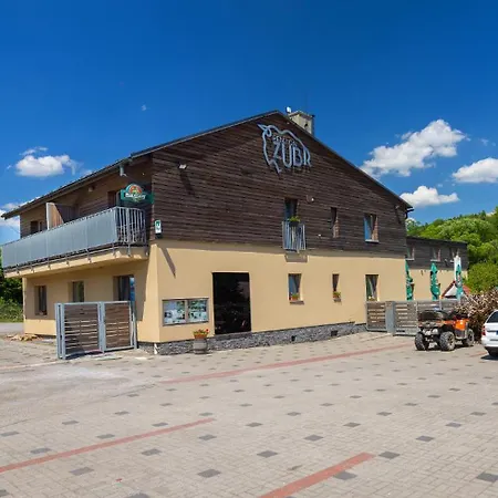 Zubr Hotel