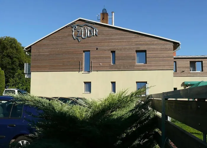 Zubr Hotel Ujcov